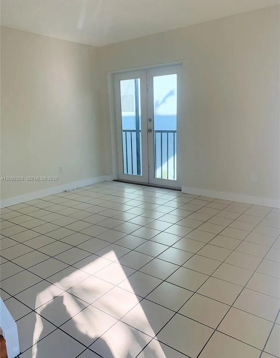 Cornelia M Day Sub Pent H — Photo 4