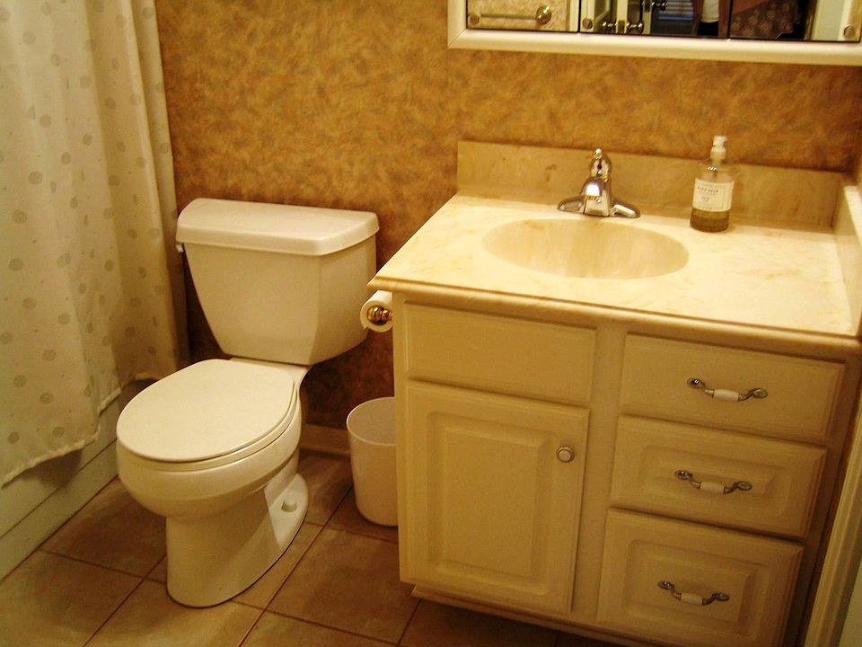 1st image of 1860 White Oak Dr APT 336
