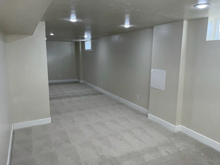 864 N 350 E — Photo 14
