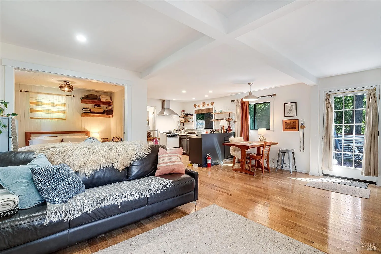 9079 Middle Terrace - Photo 4