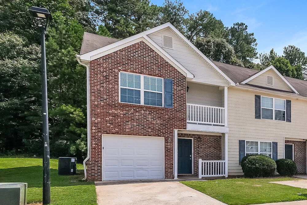 3 bed, 2.5 bath, 1610 sqft, $1,780 — Photo 4