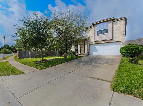 3rd image of 11512 Gold Cave Dr