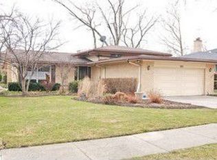 2811 Birchwood Ave, Wilmette, IL