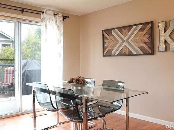 5th image of 9912 109th Ave SW