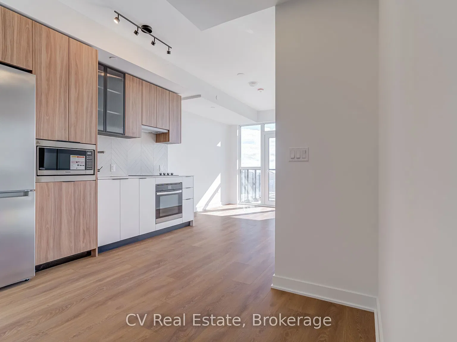 1 bed, $2,250 — Photo 4