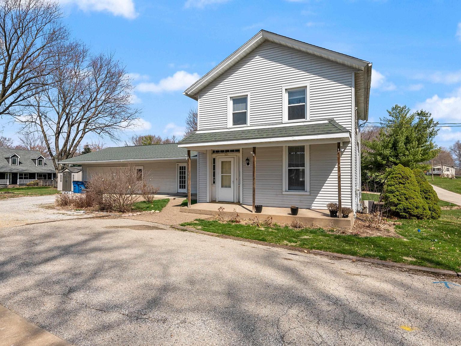 503 Dodge St, Le Claire, IA 52753 Zillow