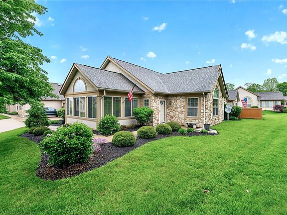 2nd image of 450 Birkdale Village Dr
