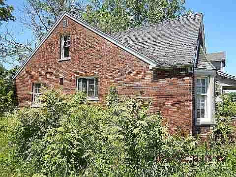 4701 Beaconsfield