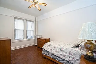 Sold by Space Marketing Shop