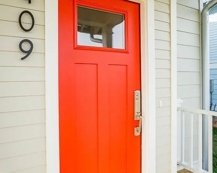 409 Juniper Dr — Photo 2
