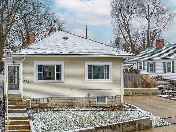 3rd image of 1052 Caldwell St