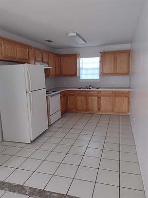 2nd image of 1612 Orange Ave #11081687