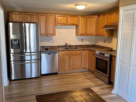 2nd image of 310 Ridge Ave