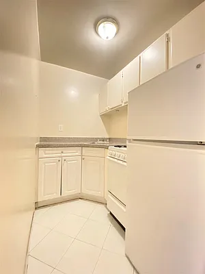 Rented by Douglas Elliman | media 2