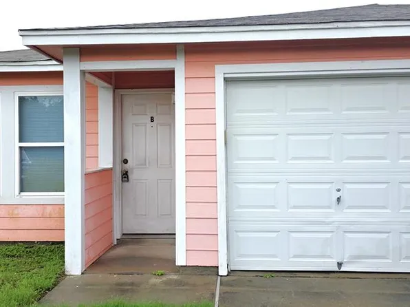 1210 Chaparral St #3B, Fulton, TX 78358