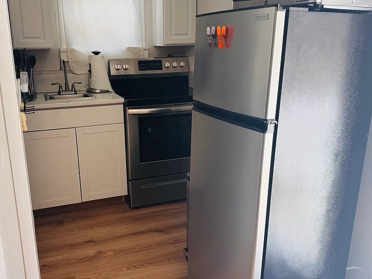 1868 Grove Ave #WITH GUEST HOME — Photo 5
