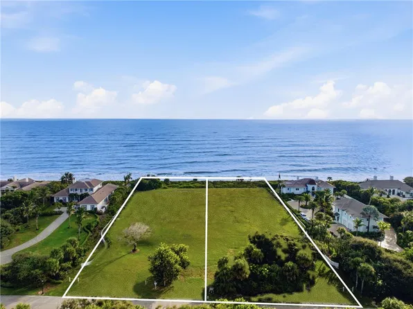 672 Ocean Rd, Indian River Shores, FL 32963