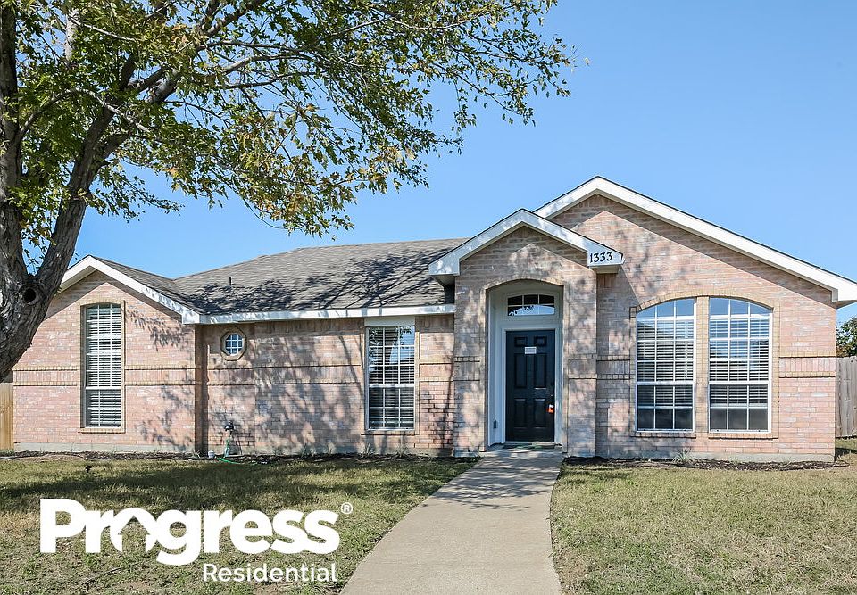 1st image of 1333 Harvest Hill Ln