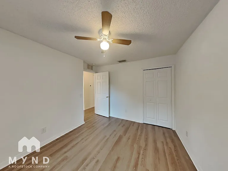 2904 N Massachusetts Ave — Photo 13
