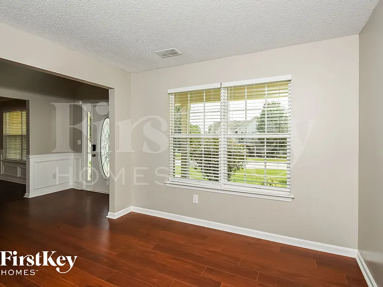 169 Freedom Dr — Photo 6
