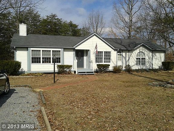 2nd image of 110 Greenwood Ct