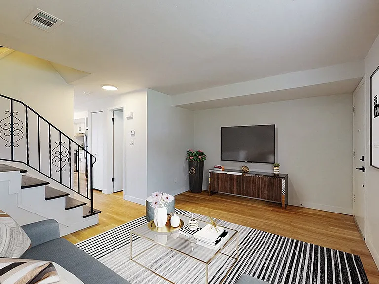 Park Ridge Townhomes — Photo 7