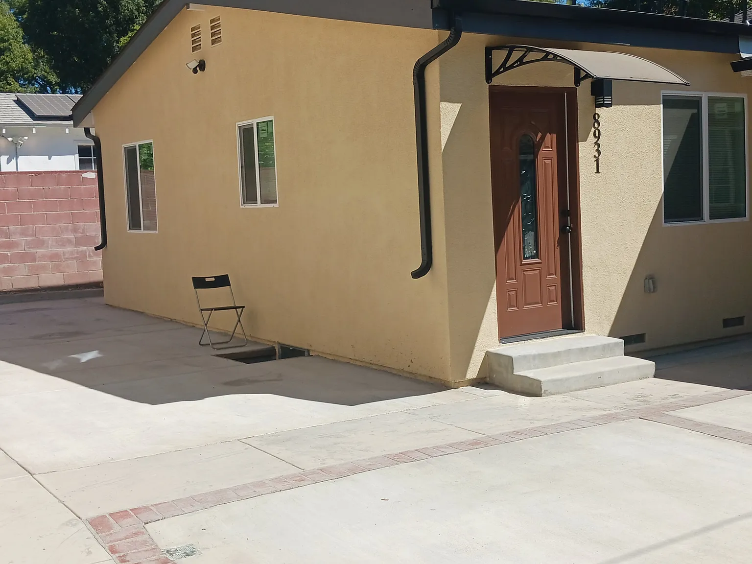2 bed, 650 sqft, $2,500 — Photo 2