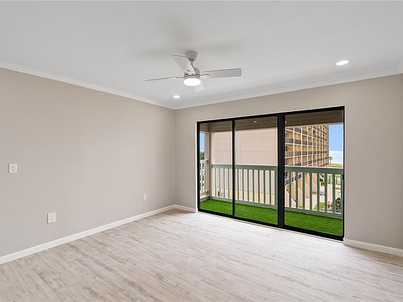 4th image of 3938 Surfside Blvd Unit 3321