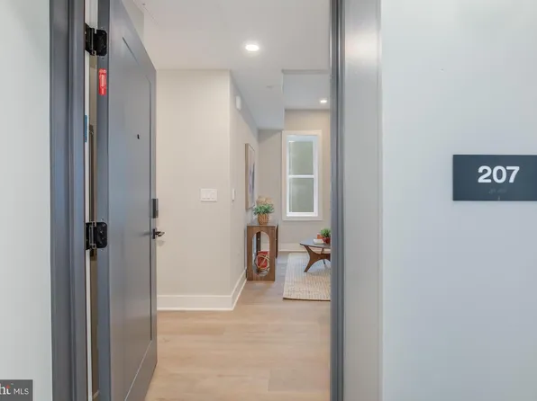 933 N St NW APT 207, Washington, DC 20001