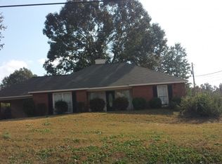 673 Lee Road 850, Phenix City, AL 36870