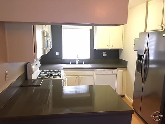 Kitchen (Refrigerator Included)