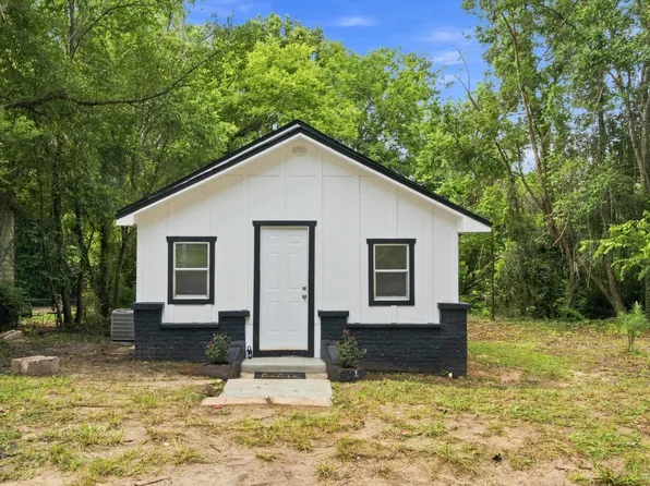 105 Johnson St, Quincy, FL 32351
