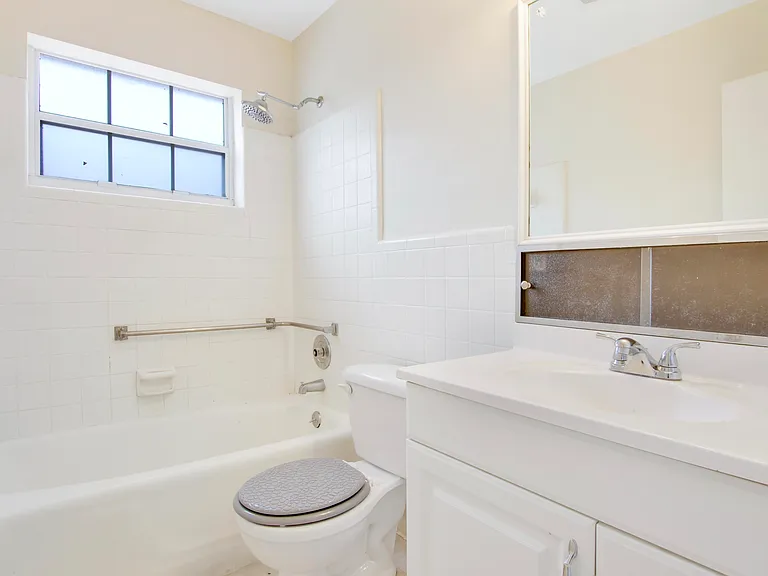 527 W Jasmine Dr — Photo 13