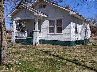 334 Clark Ave, Lebanon, MO 65536
