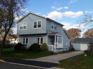 14 Roosevelt Ave, East Brunswick, NJ 08816