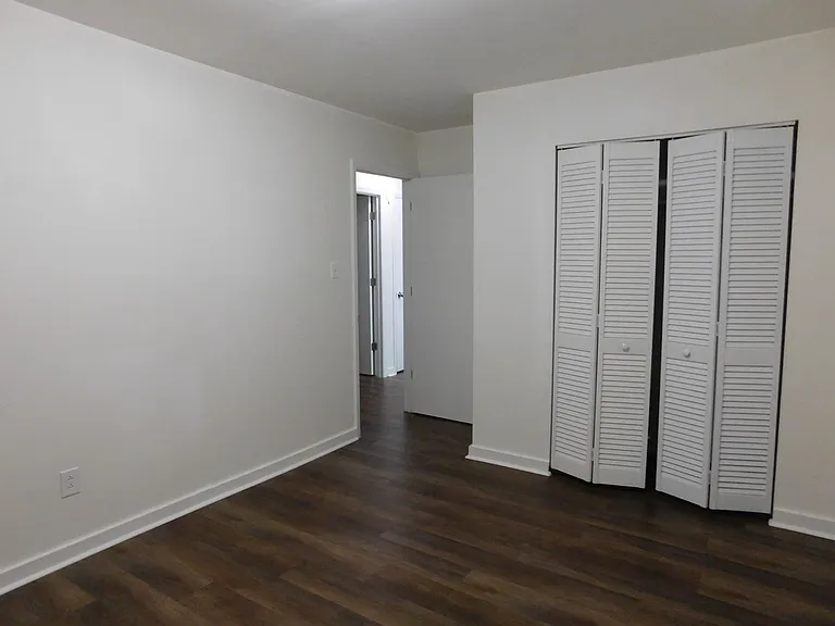 1555 College Way — Photo 15