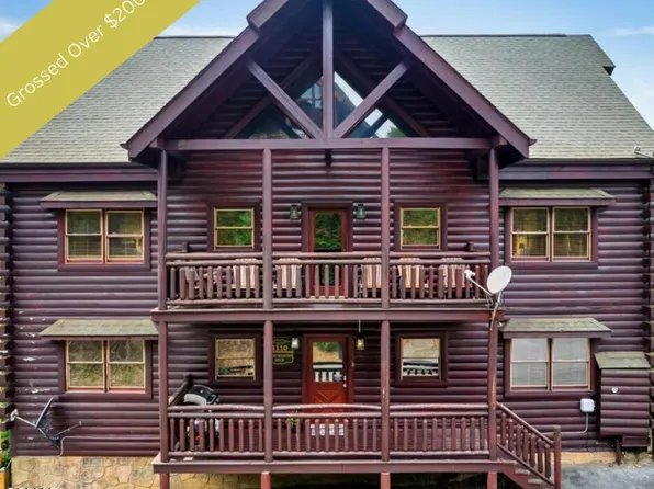 1110 Black Bear Cub Way, Sevierville, TN 37862
