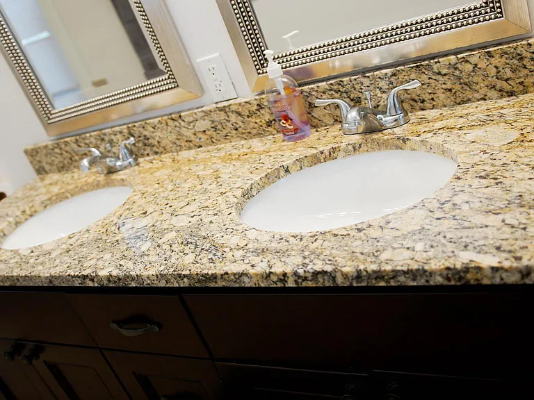 2722 S Carrollton Ave #C3 — Photo 75