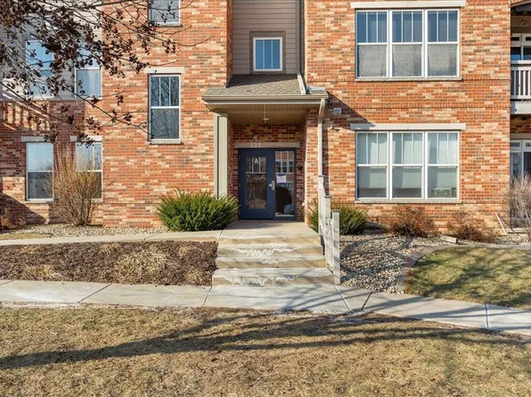 121 Metro Ter Unit 203, Madison, WI 53718