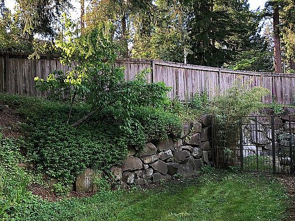 4th image of 5615 176th St SW