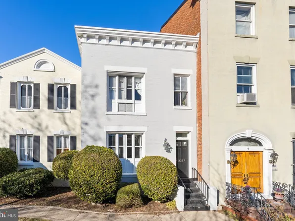 3237 N St NW #16, Washington, DC 20007