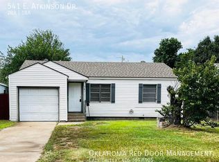 541 E Atkinson Dr, Midwest City, OK 73110