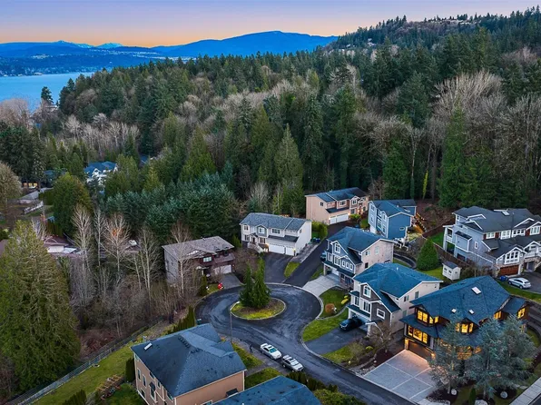 16305 SE 37th Street, Bellevue, WA 98008