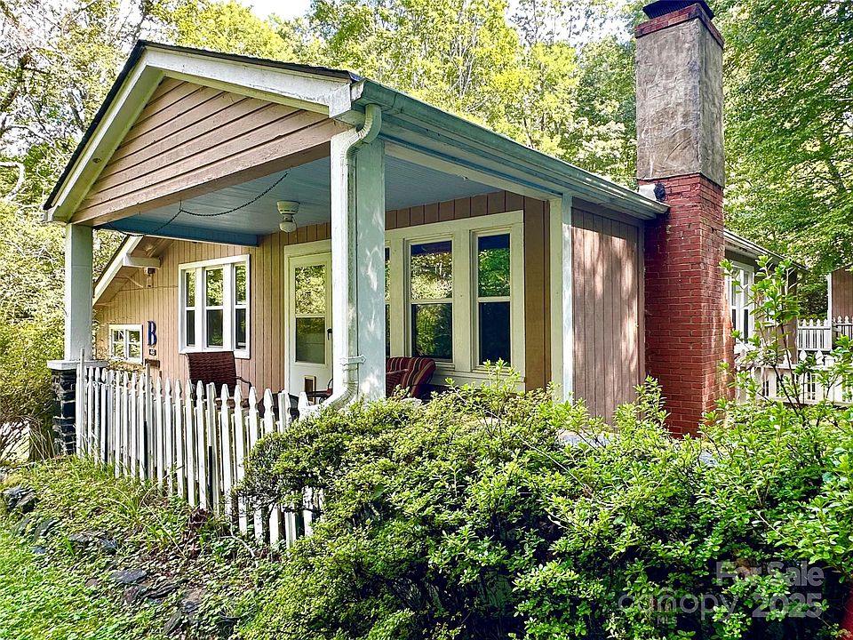 1st image of 46 Tree Farm Rd