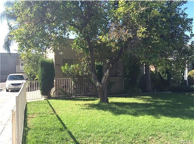 1st image of 3636 E 58th St