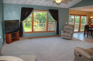 3rd image of 5857 Forest Trail Dr