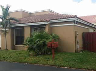 548 SW 88th Pl E, Miami, FL 33174