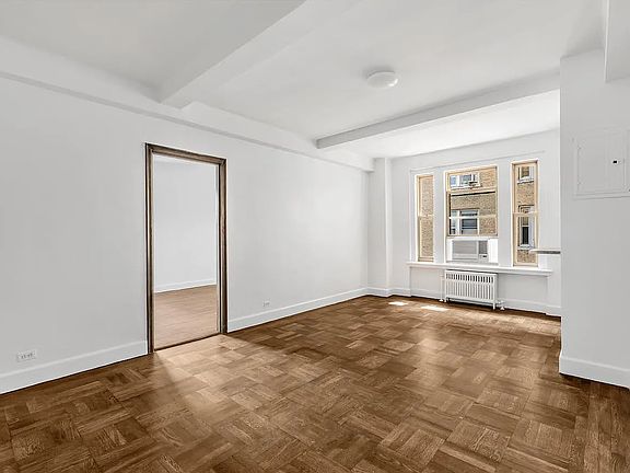 3rd image of 24 5th Ave APT 1029