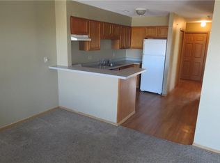 1091 Redbud Rd, Osage Beach, MO 65065