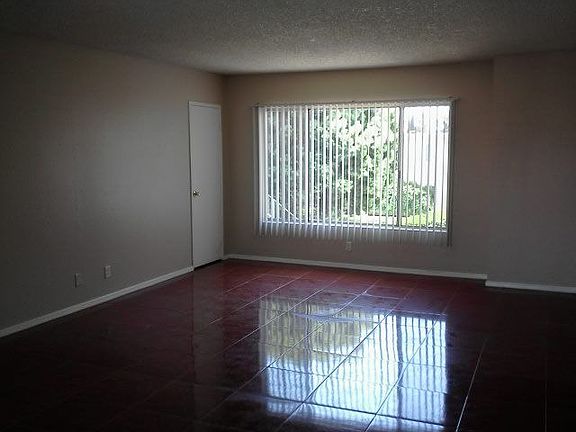 3rd image of 13225 Gault St